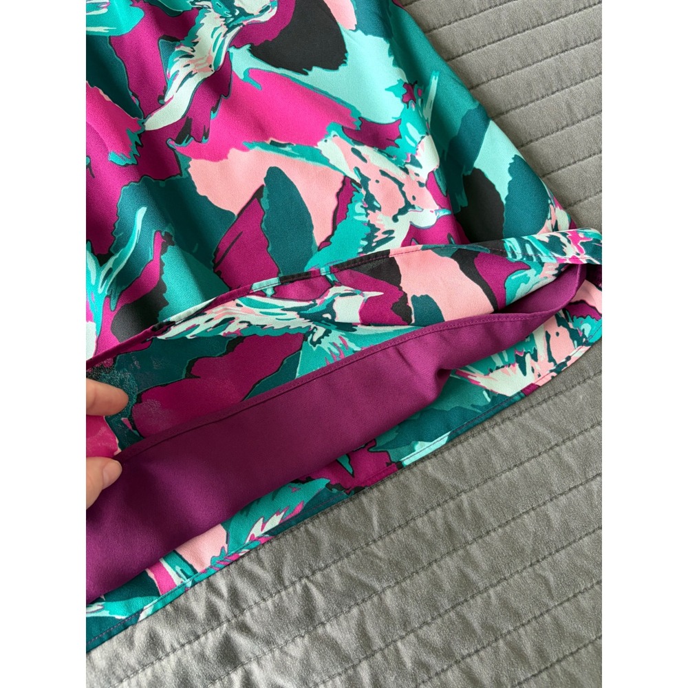 Nine West Womens 2X Abstract Floral Sleeveless V-Neck Blouse Magenta Teal Pink - Picture 7 of 9